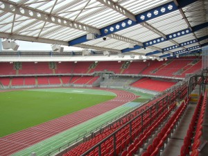 Stahlkonstruktion Stadion Dach und Geländer