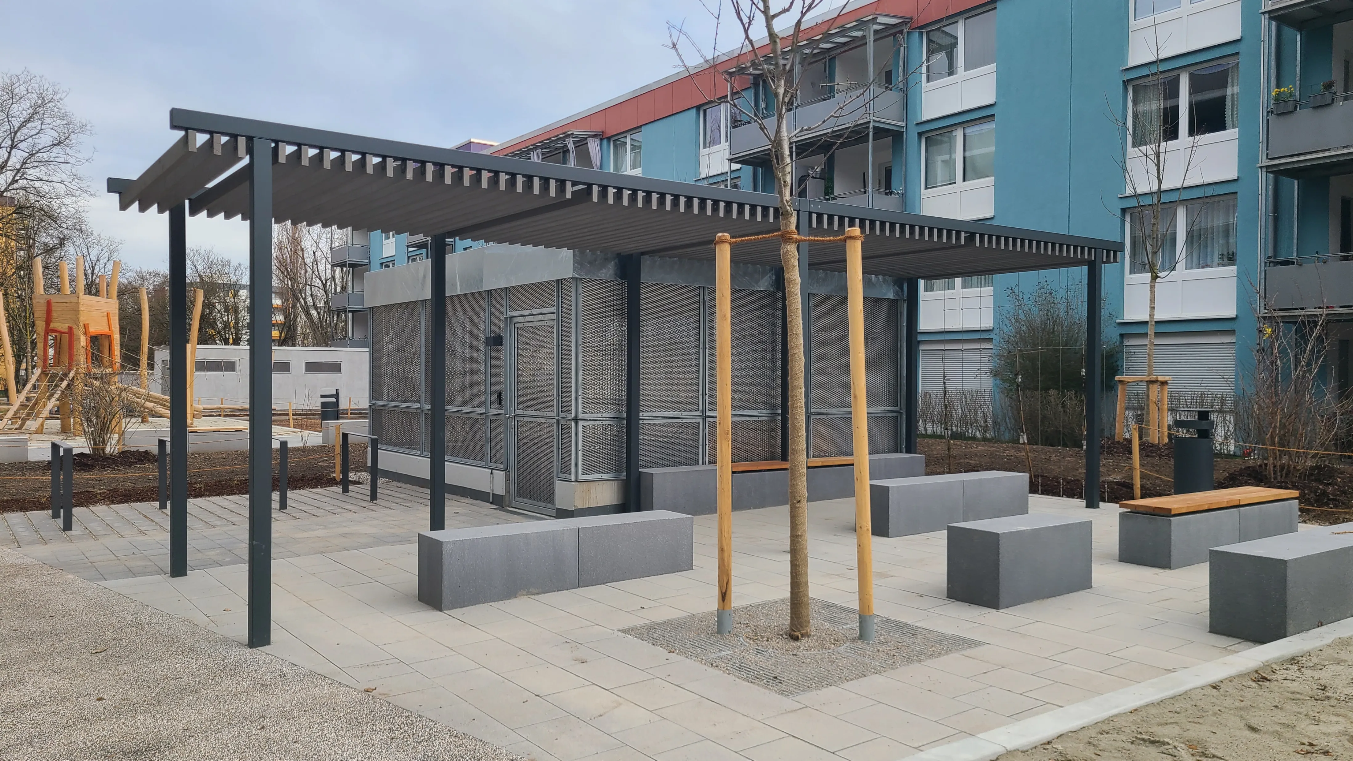 Metallbau-Ansbach-Überdachung Außenbereich mit hochwertigen Überdachung von Metallbau Koch aus Ansbach